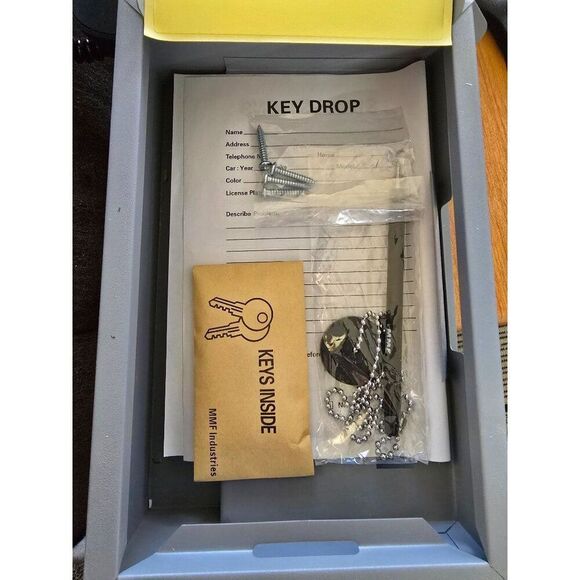 Steelmaster Secure Multi-Purpose Wall-Mount Drop Box With Lock & Accessories - Picture 3 of 5